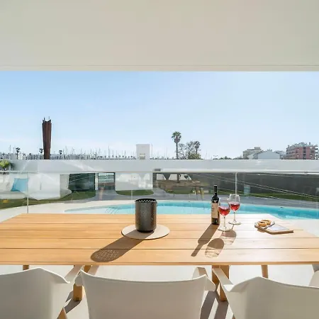 Mar E Terra Luxury And Old Town Lagos